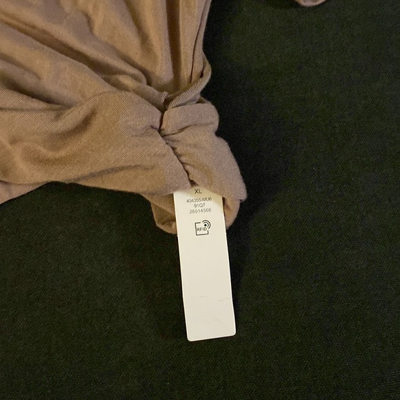 Victoria’s Secret crop shirt size extra large size mauve color - Picture 5 of 7